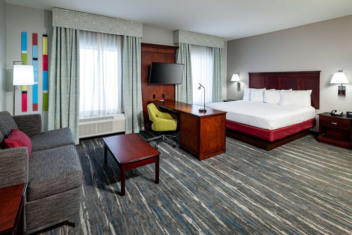 1 King Bed (1 of 16)