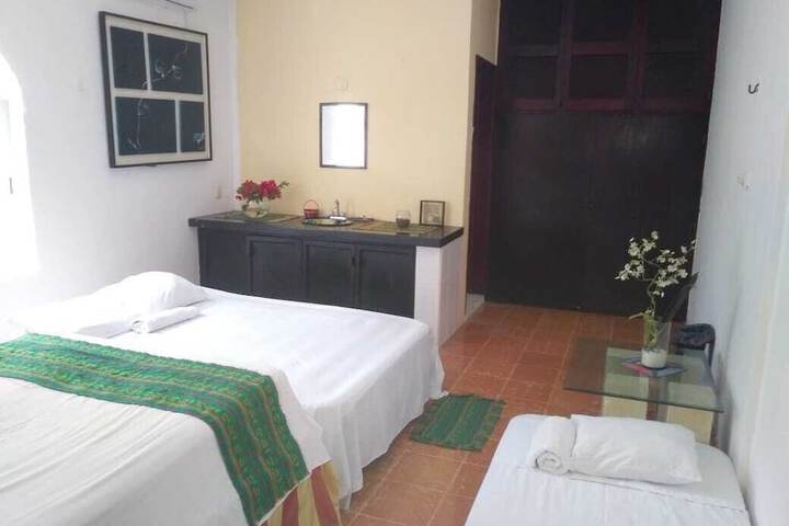 Room 12 of 67