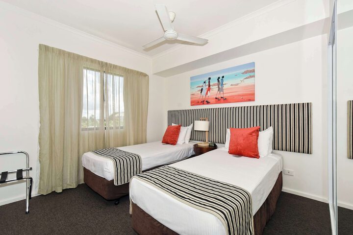Room 14 of 42