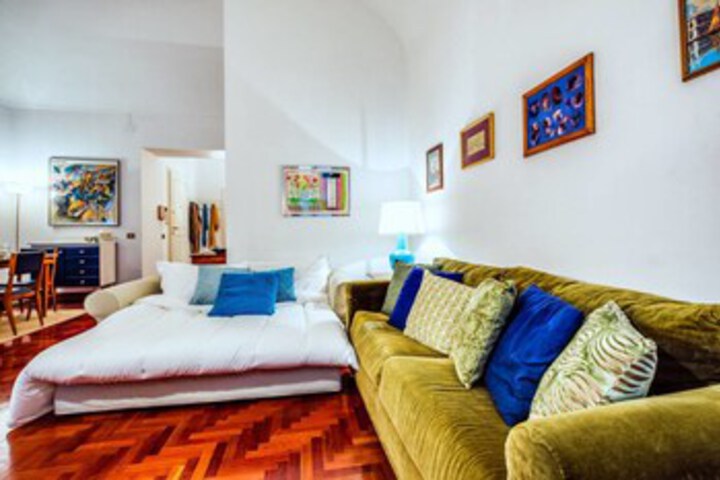 Room 19 of 25
