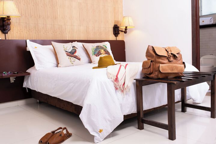 Room 3 of 21
