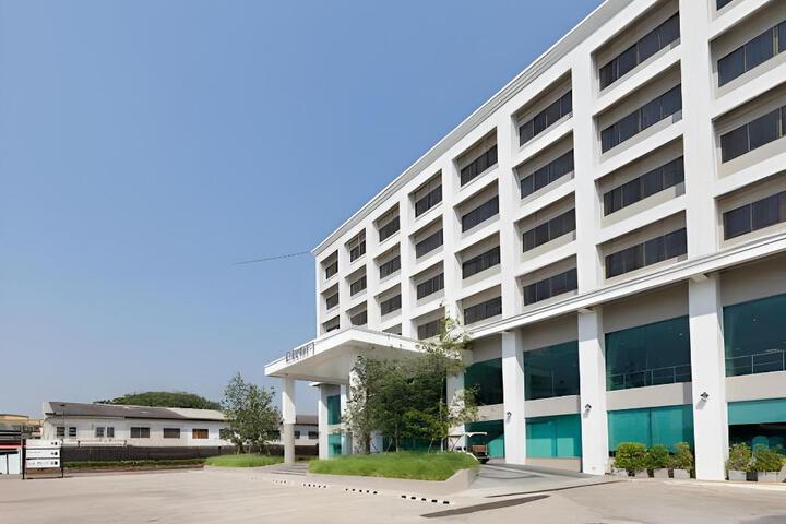 River Hotel - The Outstanding Venues Nakhon Pathom