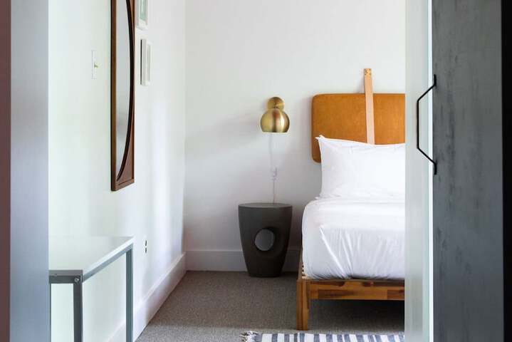 Room 11 of 42