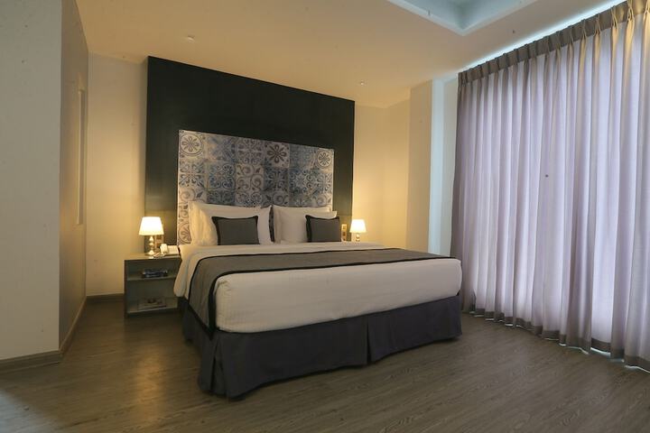 Room 18 of 59