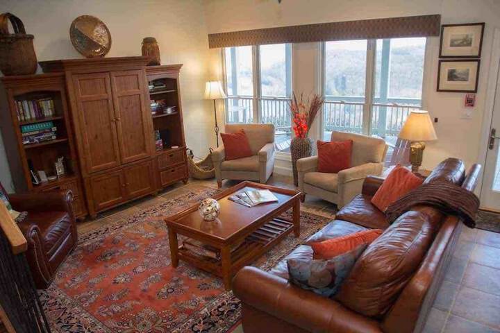 Hotel Interior 28 of 39