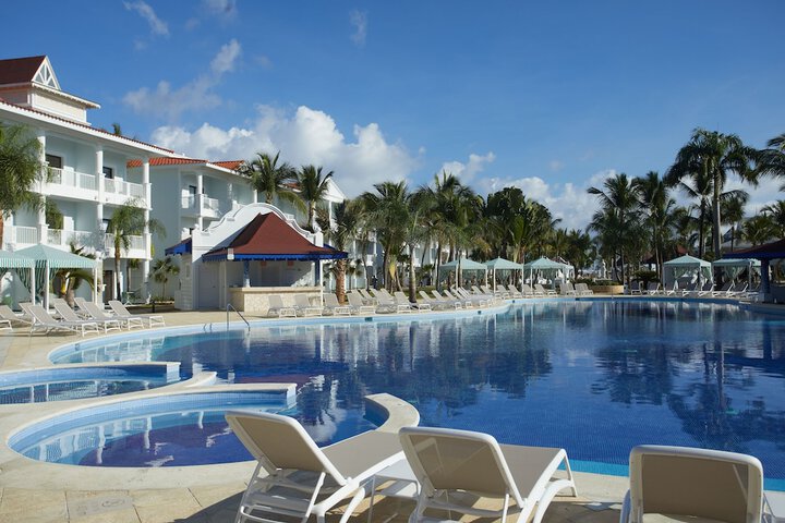 Pool 55 of 152