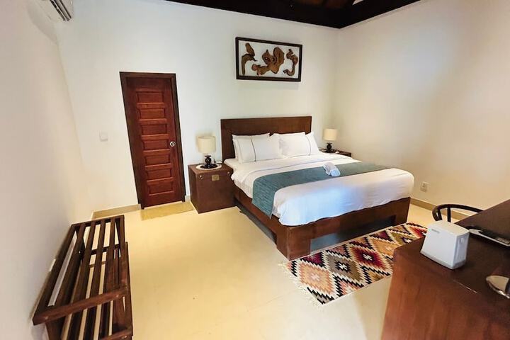 Room 3 of 22
