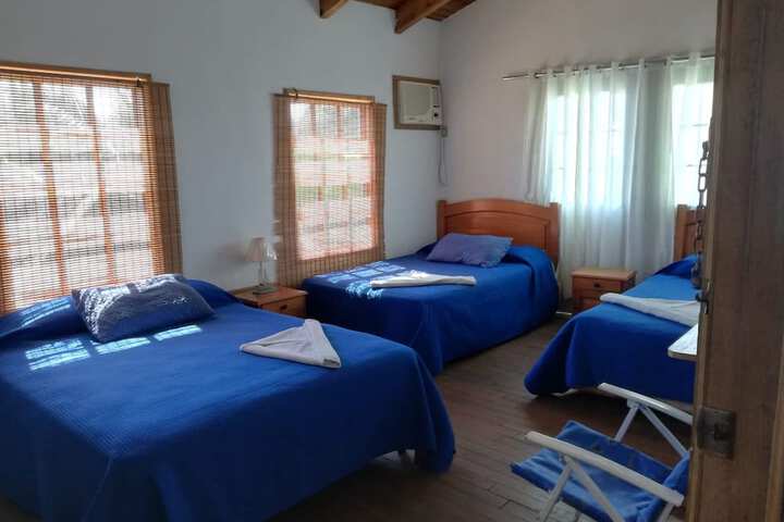 Room 9 of 31