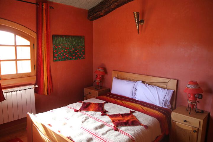 Room 9 of 31