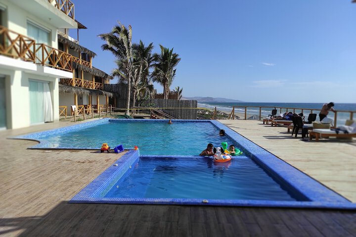 Pool 47 of 107