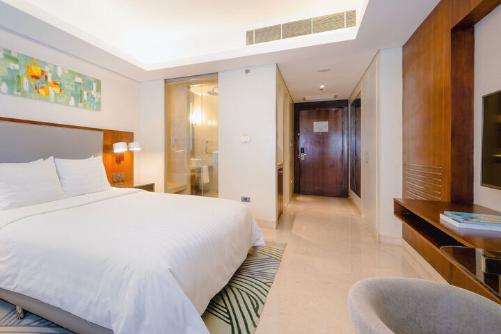 Room 14 of 85