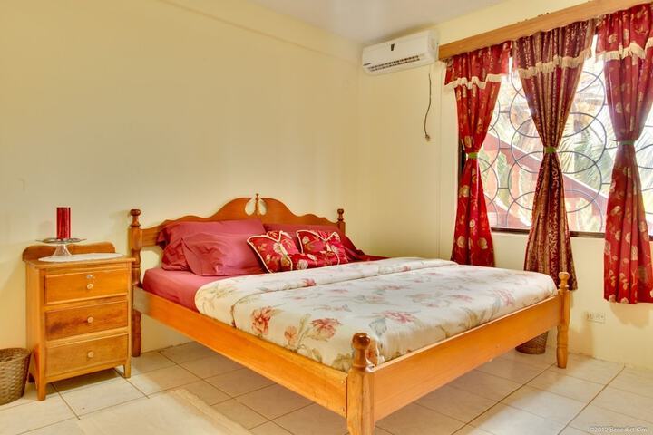 Room 3 of 18