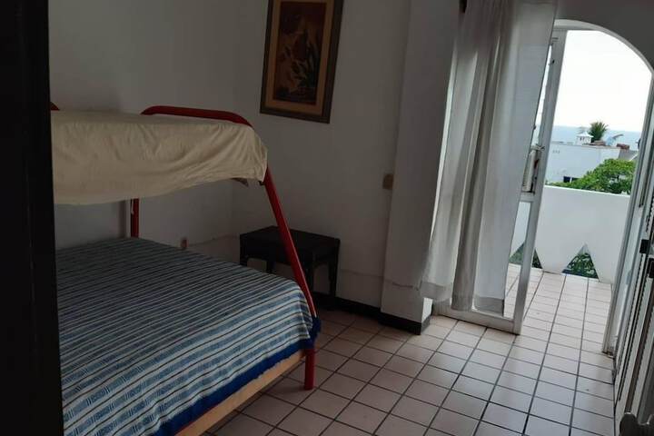 Room 21 of 49
