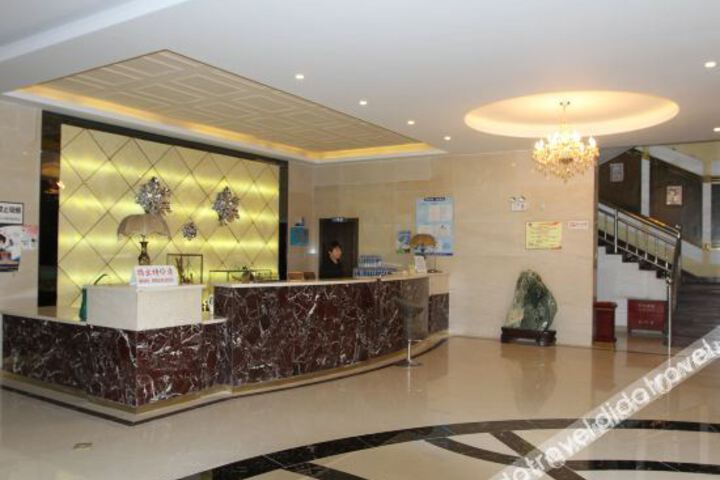 Hotel Interior 18 of 32