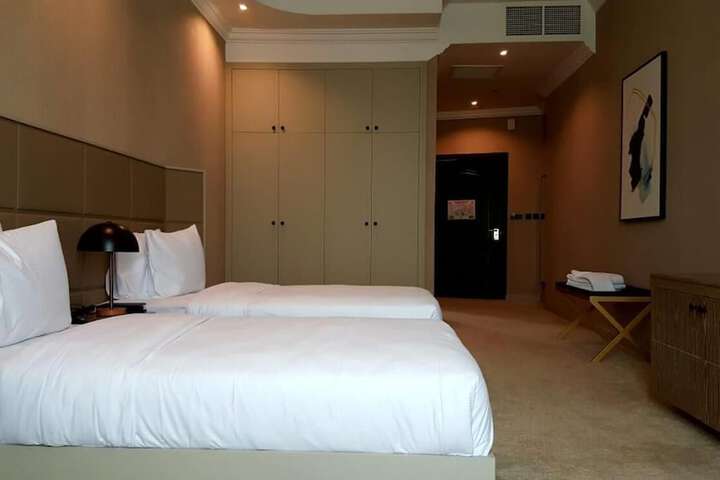 Room 22 of 60