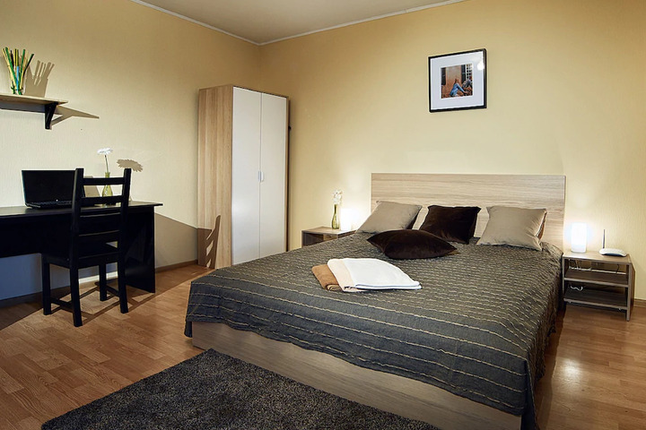 Room 3 of 5