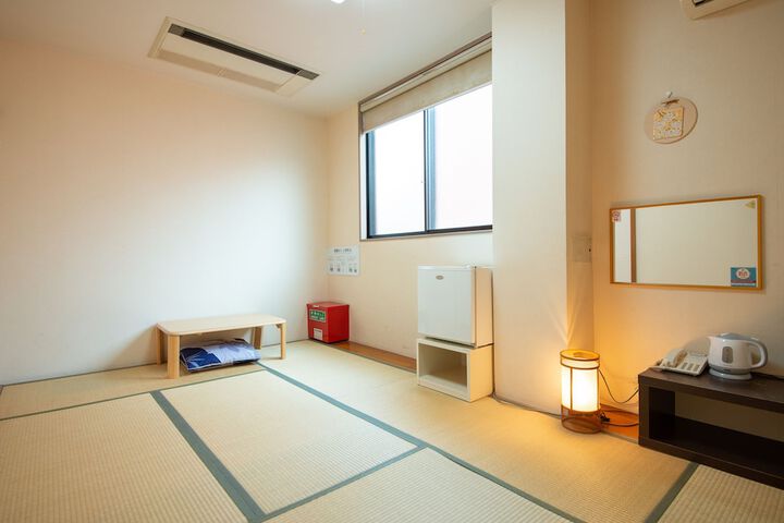 Room 16 of 70