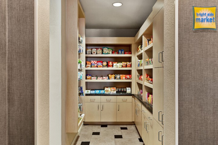Snack bar