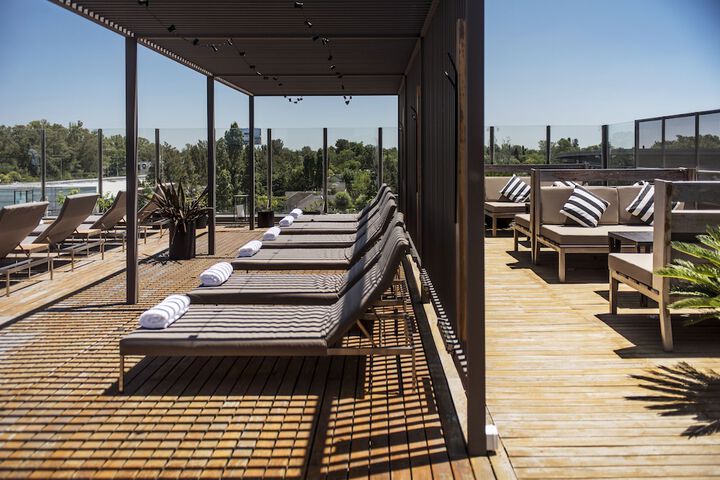 Sundeck 47 of 49