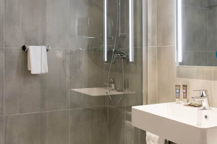 Bath Interior
