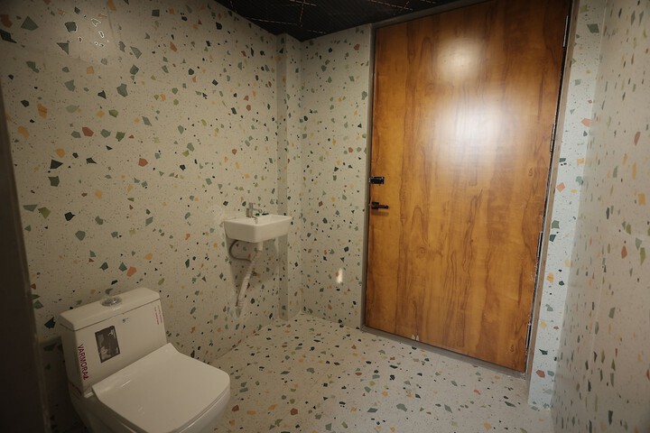 Room 19 of 21