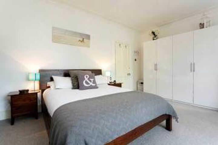 Room 13 of 26
