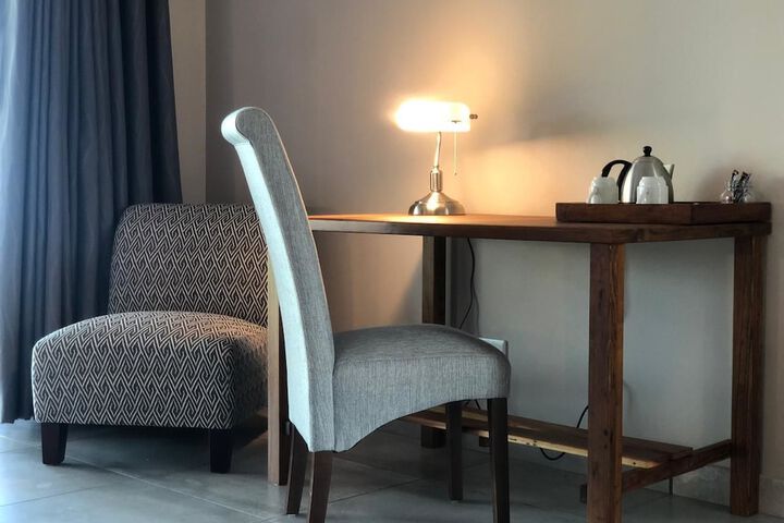 Room 17 of 41