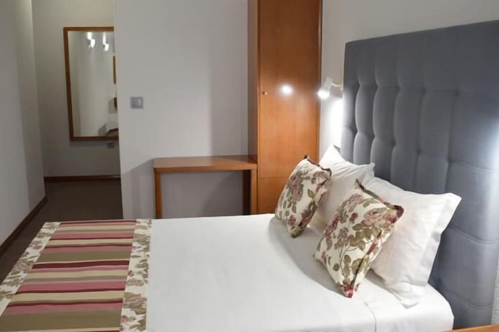 Room 15 of 63