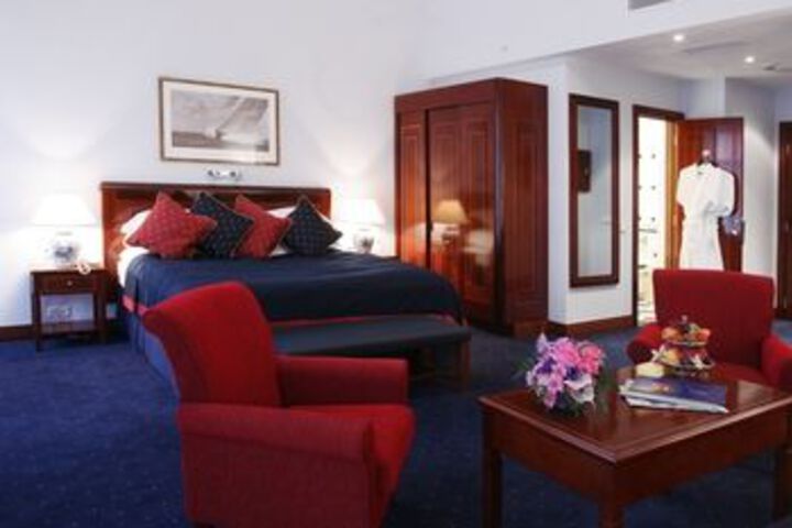 Suite Room