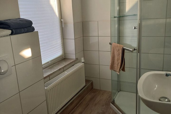 Room 15 of 26