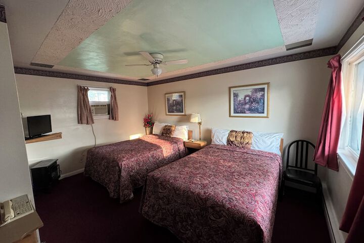 Room 14 of 30