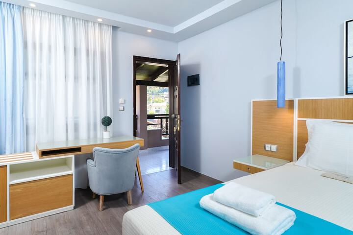 Room 35 of 123