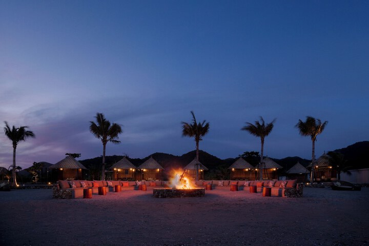 Beach 62 of 66