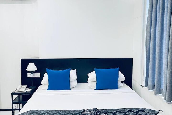 Room 21 of 69