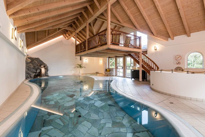 Pool 30 of 63