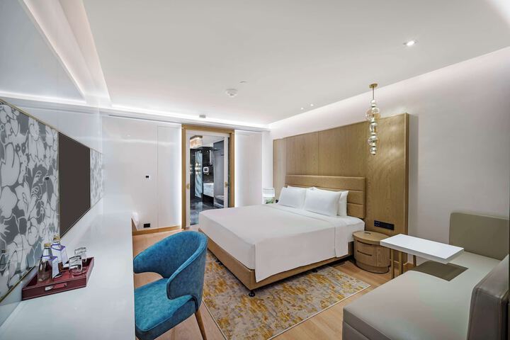 Room 39 of 231