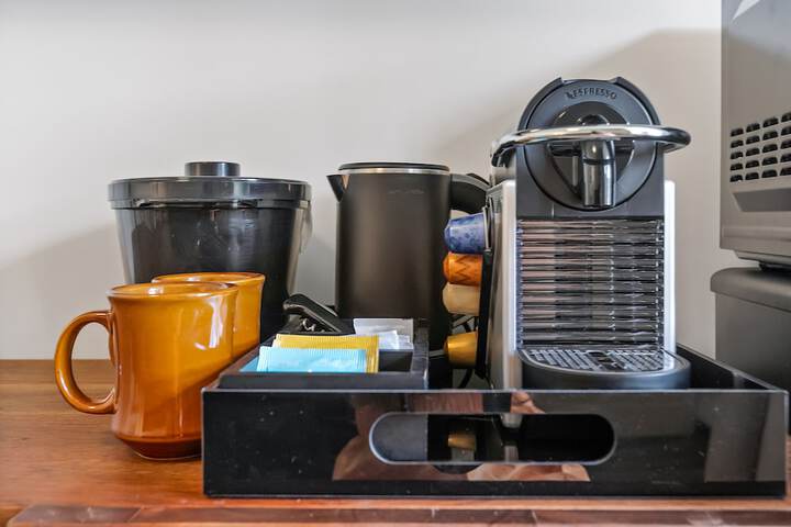 Breakfast/Coffee Service 45 of 91