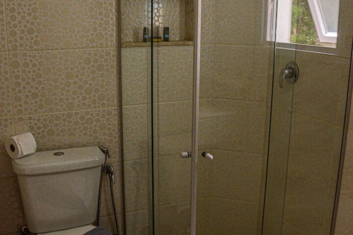 Room 43 of 47