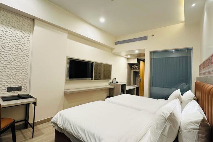 Room 56 of 129