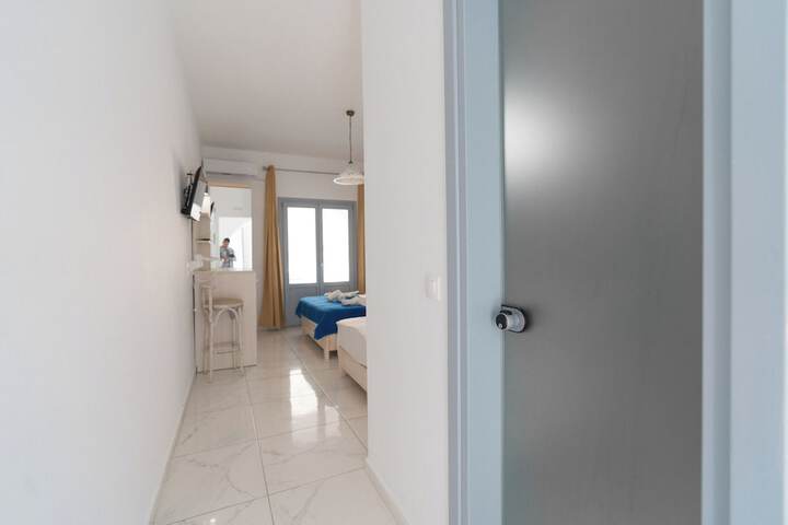 Room 71 of 158