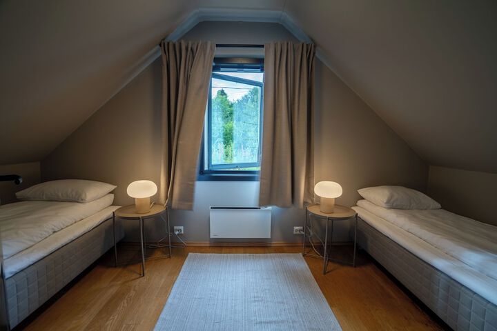 Room 14 of 110