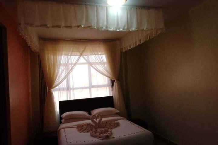 Room 7 of 30