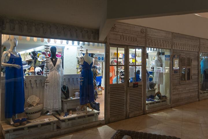 Gift Shop 44 of 70