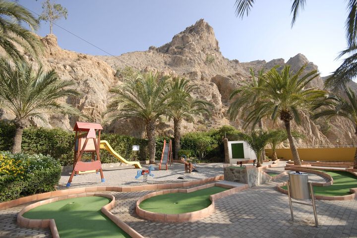 Mini-golf