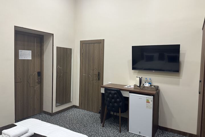 Room 19 of 69