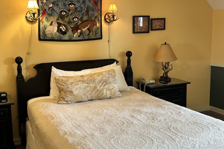 Room 77 of 259