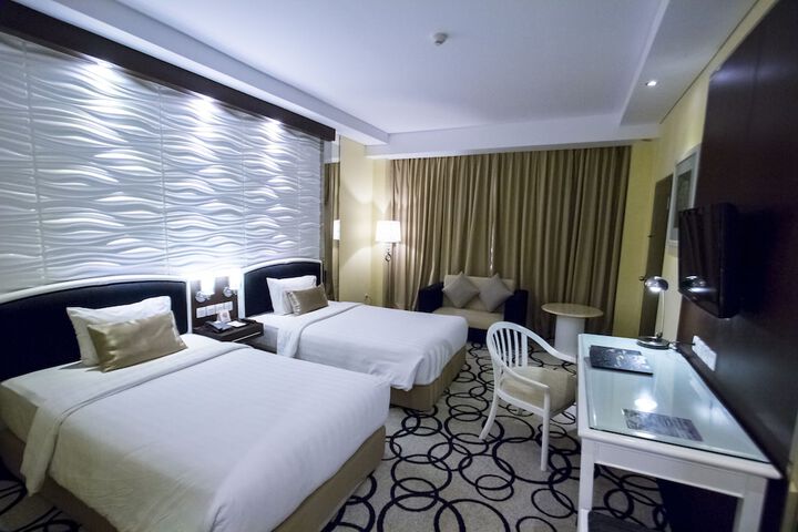 Room 8 of 46