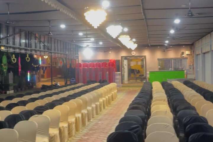 Ballroom/Hall 7 of 13