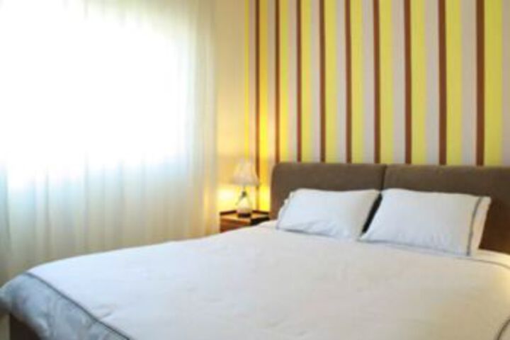 Room 21 of 43