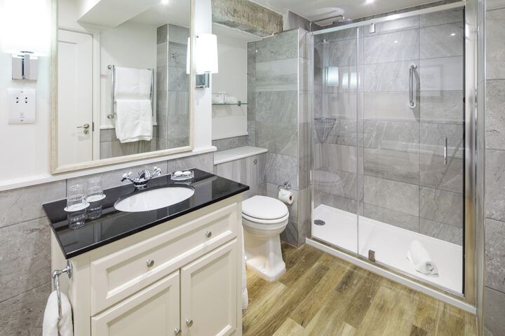 Bathroom Interior Photo